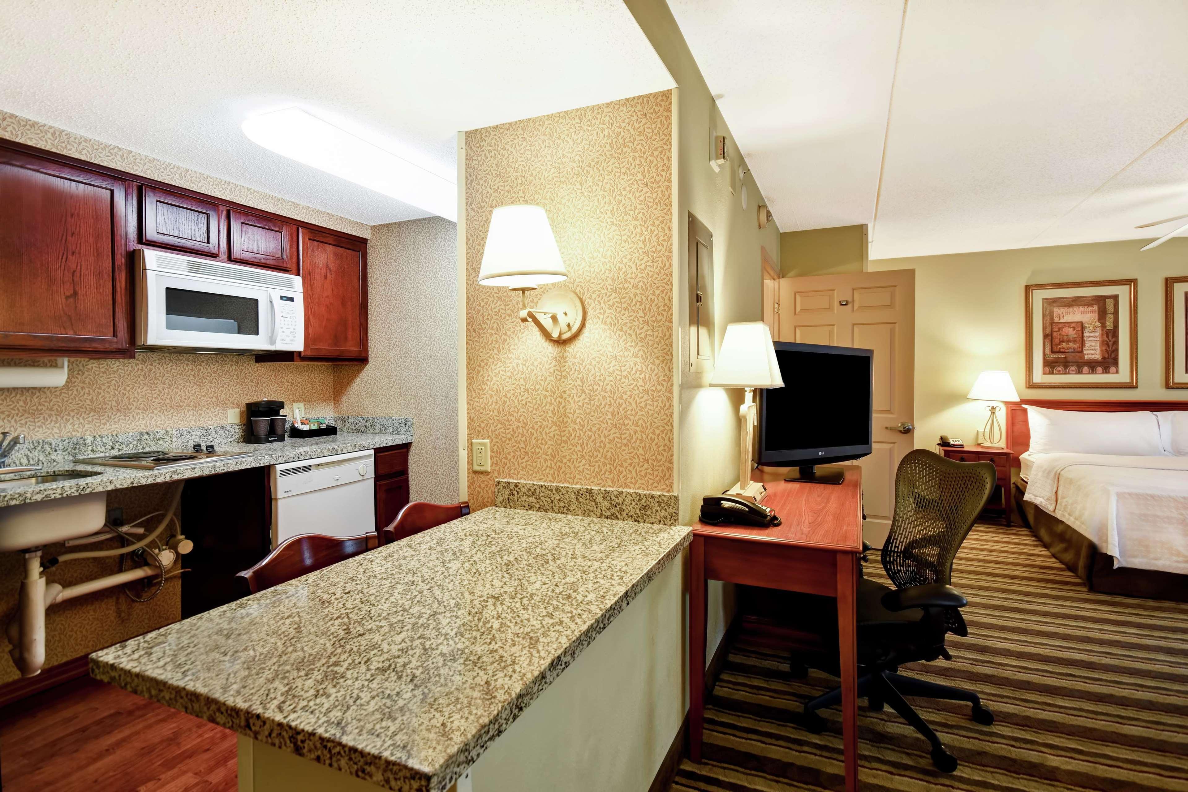 Homewood Suites By Hilton Chester Buitenkant foto