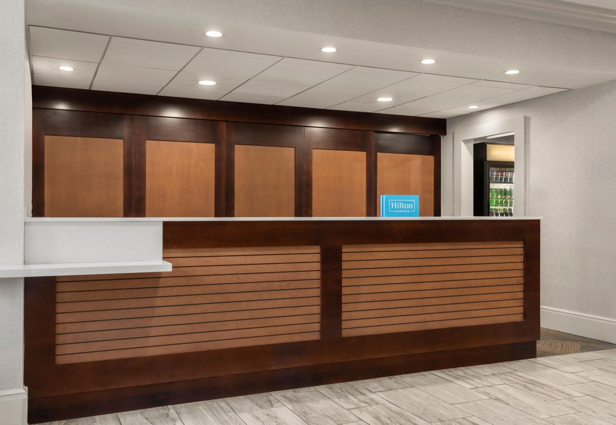 Homewood Suites By Hilton Chester Buitenkant foto