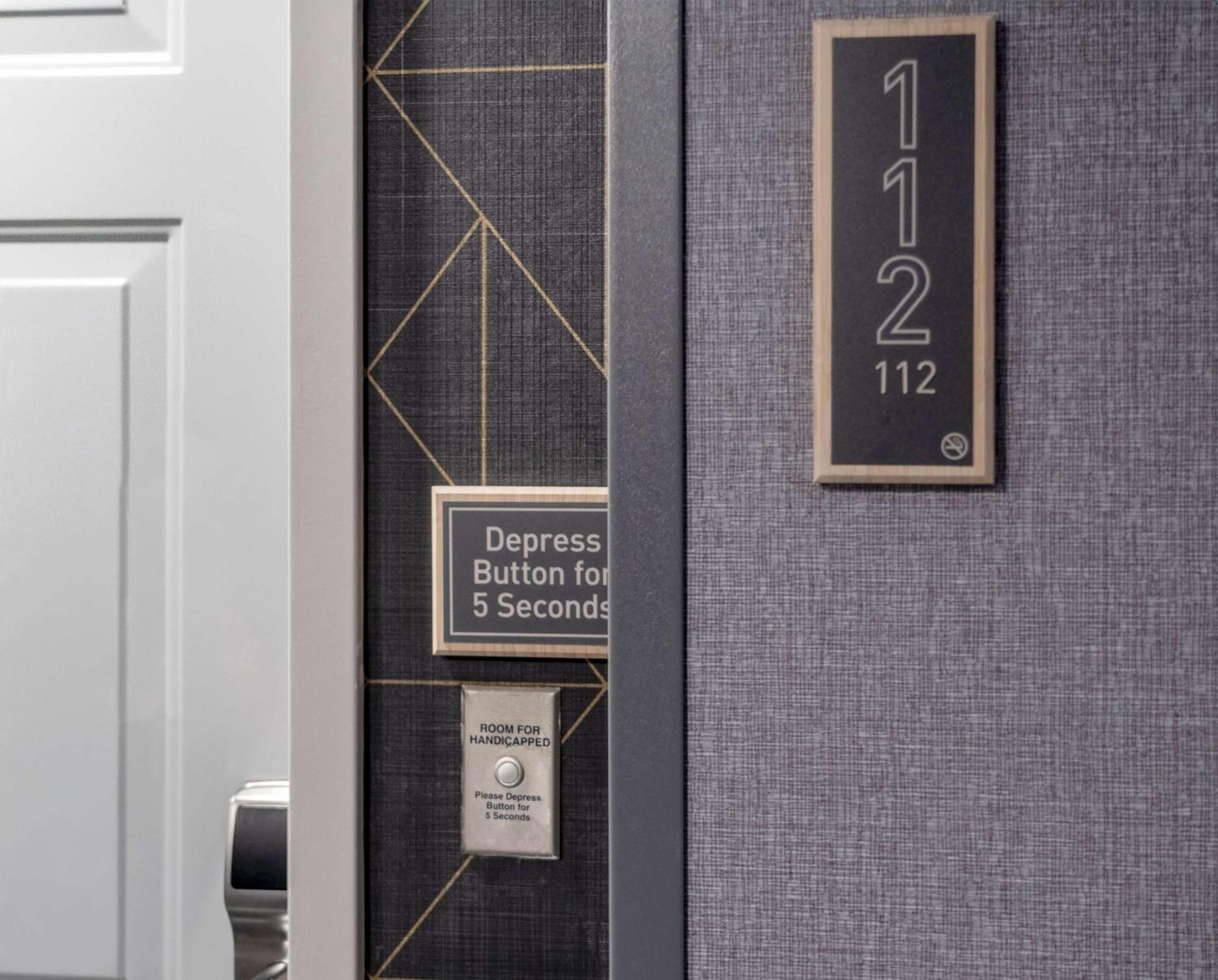 Homewood Suites By Hilton Chester Buitenkant foto