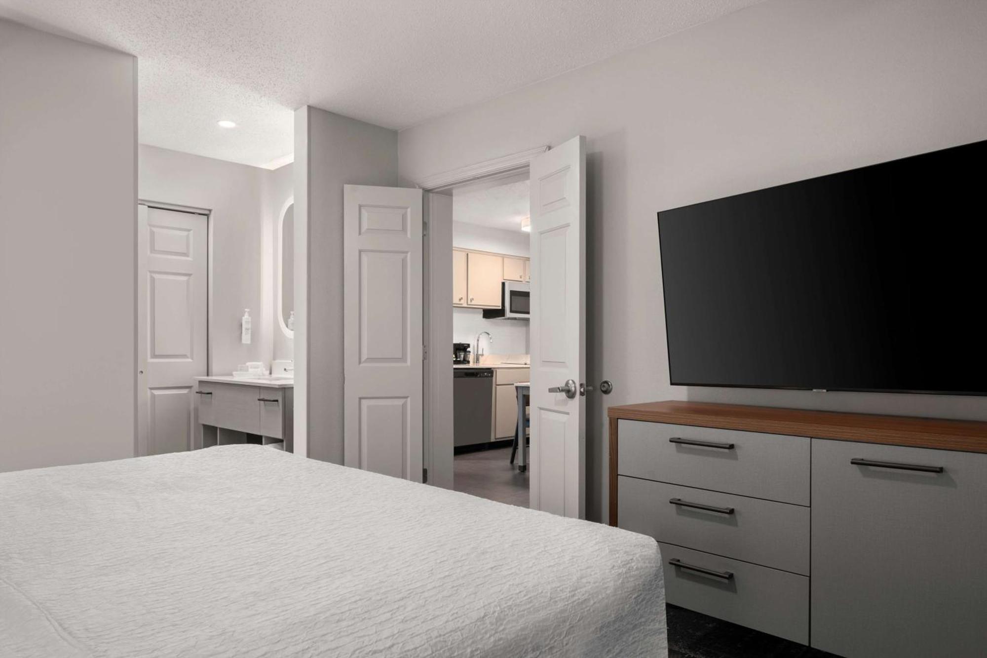 Homewood Suites By Hilton Chester Buitenkant foto